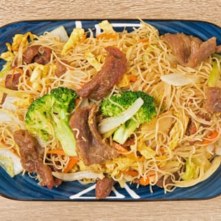 Beef Pan Fried Rice Noodle 牛肉炒米粉