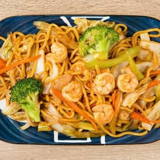 Shrimp Lo Mein 鲜虾炒面/炒米面