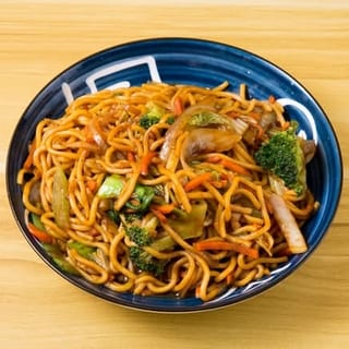 Vegetable Lo Mein 蔬菜炒面/炒米面