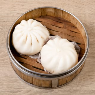 Bok Choy Pork Bun (2 Pieces) 菜肉包