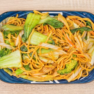 Vegetable Pan Fried Lo Mein Noodle 蔬菜炒面